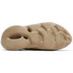 adidas_yeezy_foam_runner__mist__gv6774_0_31273.jpeg