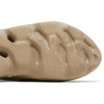 adidas_yeezy_foam_runner__mist__gv6774_0_31273.jpeg